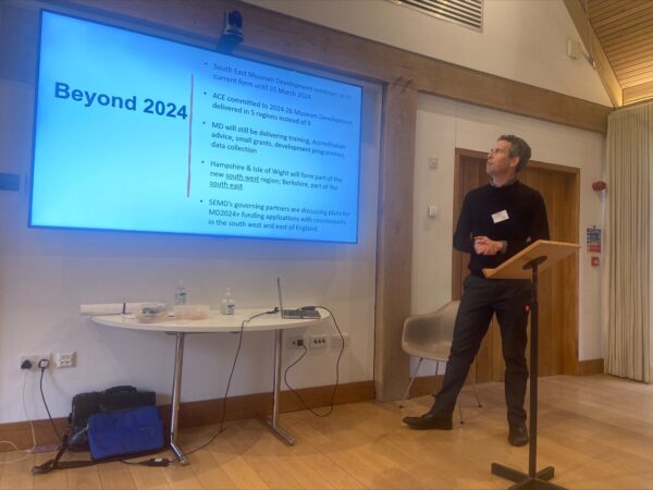MDO Stephen Lowy presenting at the Museum Forum 2023.